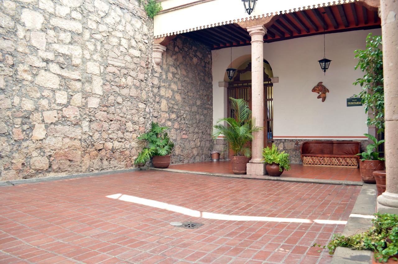 Howard Johnson By Wyndham Morelia Calle Real Exteriér fotografie